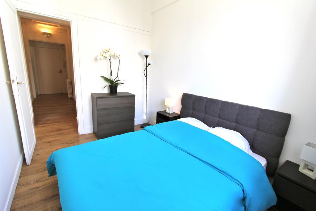 Residences Paris Maillot Neuilly-sur-Seine Room photo